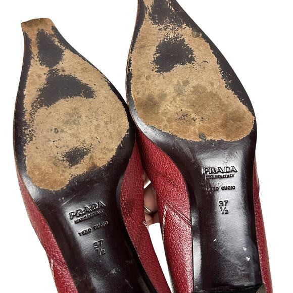 Prada Red Leather Pointed Toe Bow Vintage 90s Kitten Heels 7.5 - Picture 6 of 6
